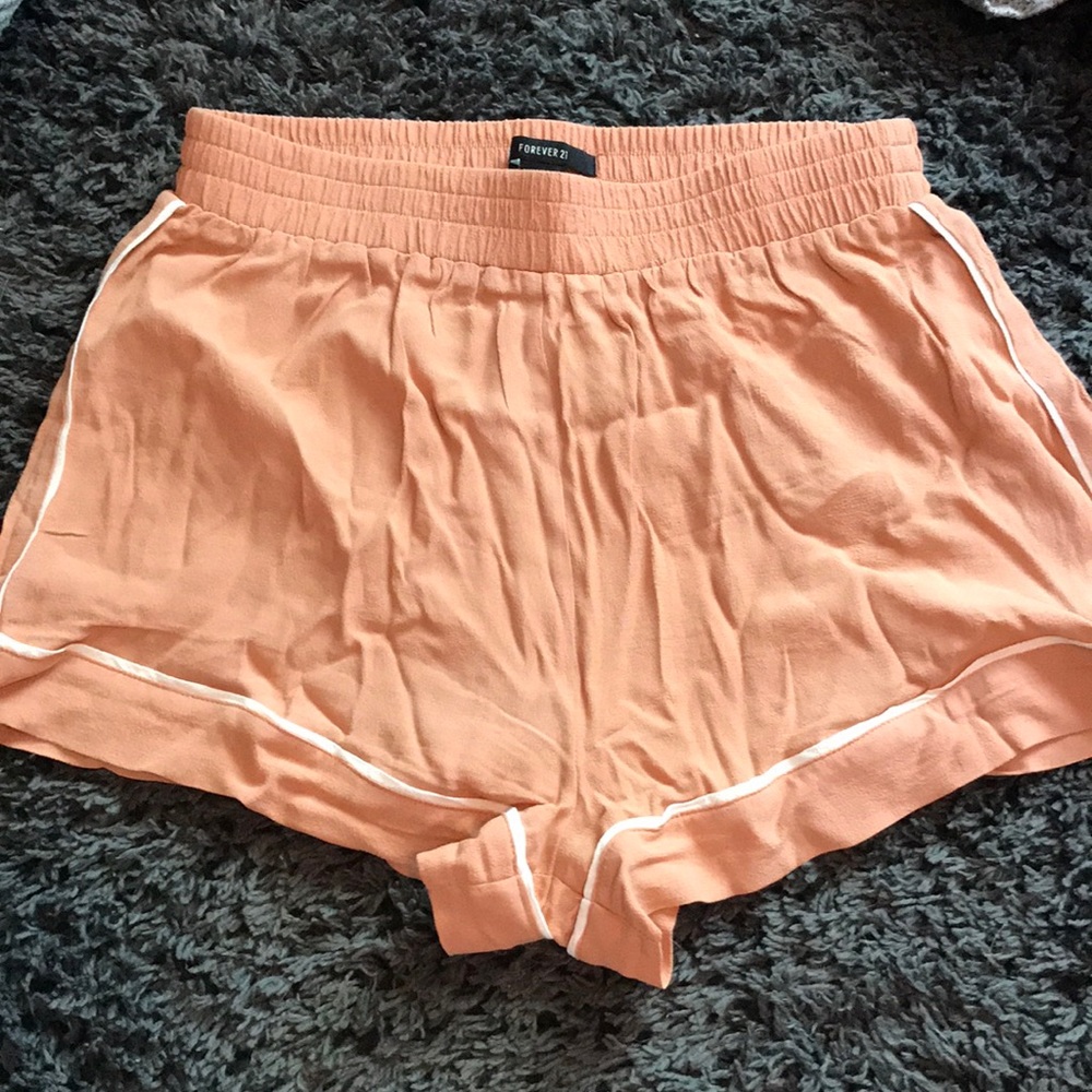 Peach high waisted shorts